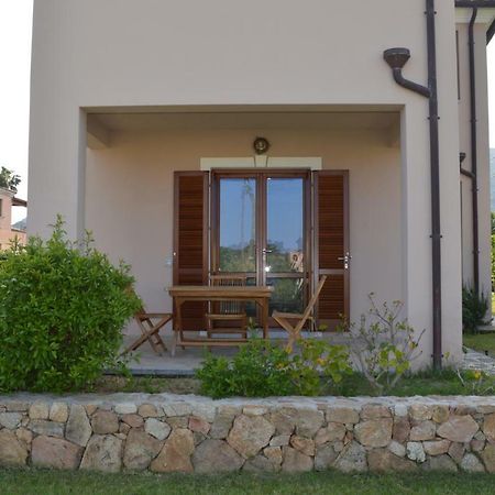 Guest Rooms Affittacamere San Teodoro  Eksteriør billede