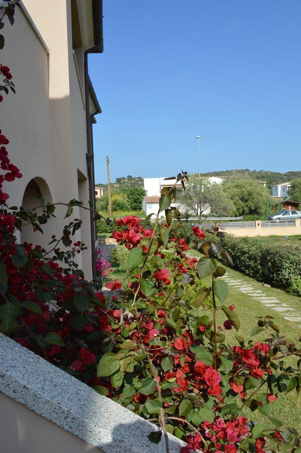 Guest Rooms Affittacamere San Teodoro  Eksteriør billede