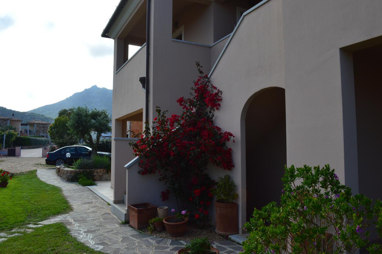 Guest Rooms Affittacamere San Teodoro  Eksteriør billede